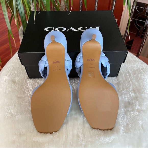 ‼️ SOLD‼️ Coach Mollie Sandals/ kitten heels ✨✨ - Picture 7 of 15